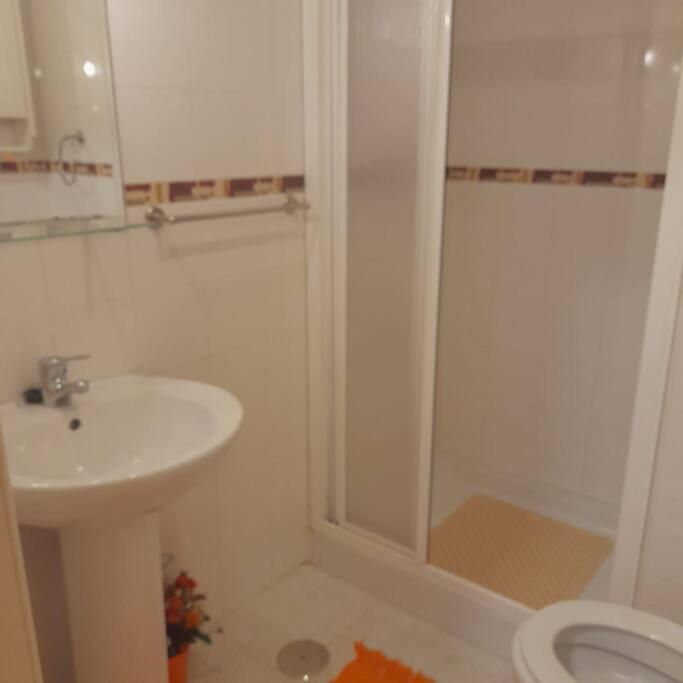 Precioso Apartamento A Pie De Montanas Y Playas كارينا دي كابراليس المظهر الخارجي الصورة